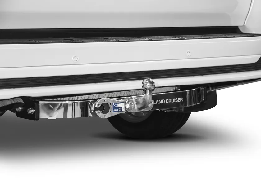 Фаркоп Berg торцевой для Toyota Land Cruiser 200 рестайлинг (Executive, TRD) 2015-2021. Артикул F.5713.005