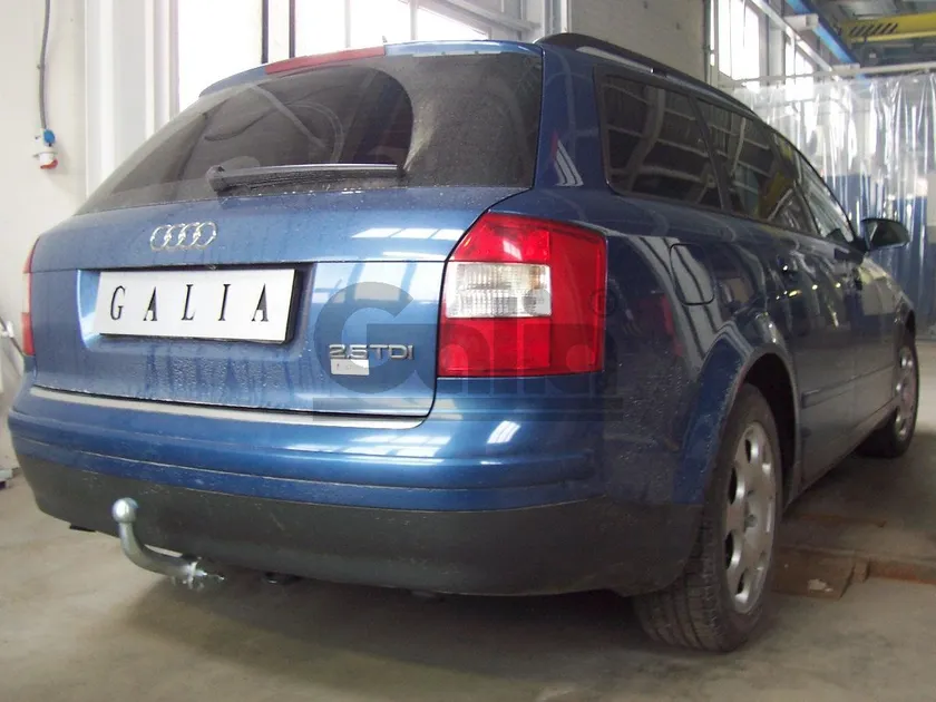 Фаркоп Galia оцинкованный для Audi A4 B6, B7 седан, универсал (вкл. 4WD QUATTRO) 2001-2007. Быстросъемный крюк. Артикул A036C Фаркоп Galia оцинкованный для Audi A4 B6, B7 седан, универсал (вкл. 4WD QUATTRO) 2001-2007. Быстросъемный крюк. Артикул A036C