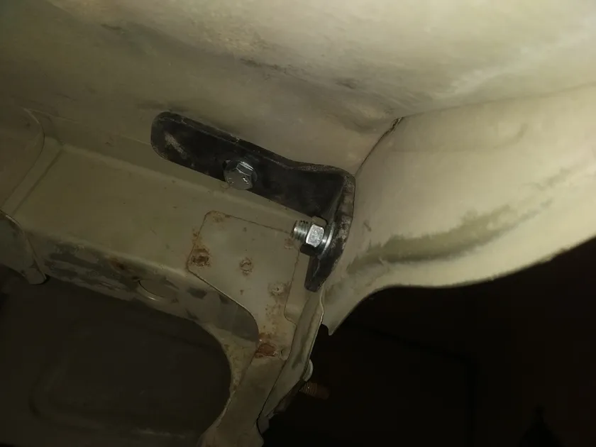 Фаркоп AvtoS для Suzuki Liana хэтчбек 2005-2008. Артикул SZ 07 Фаркоп AvtoS для Suzuki Liana хэтчбек 2005-2008. Артикул SZ 07