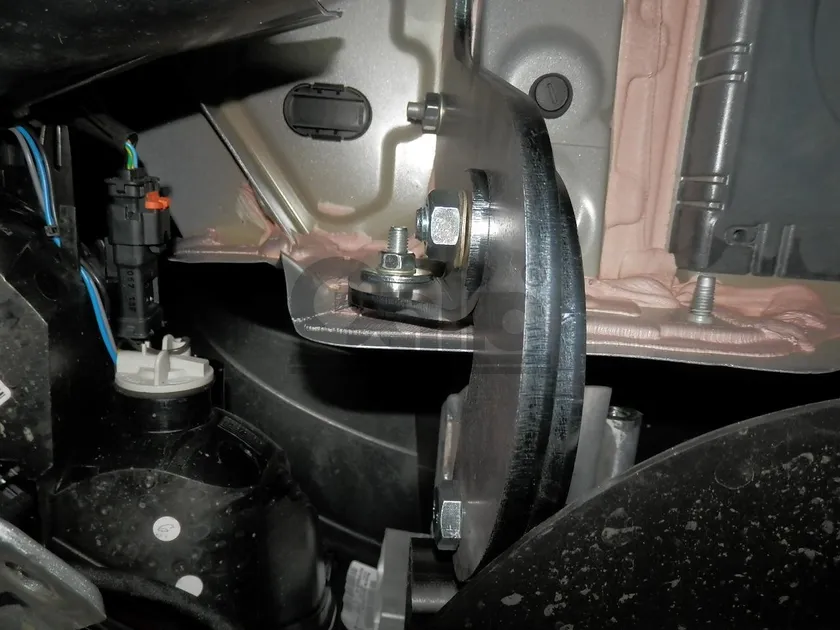 Фаркоп Galia оцинкованный для Citroen C4 Picasso II (вкл. Grand) 2013-2018. Артикул C068A Фаркоп Galia оцинкованный для Citroen C4 Picasso II (вкл. Grand) 2013-2018. Артикул C068A