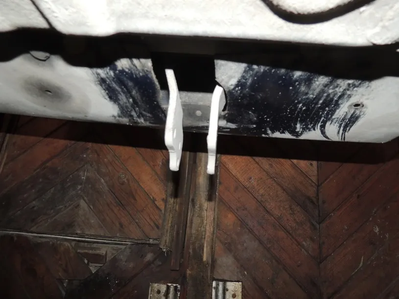 Фаркоп Galia оцинкованный для Subaru Outback II 4WD 1999-2003. Артикул S047A Фаркоп Galia оцинкованный для Subaru Outback II 4WD 1999-2003. Артикул S047A