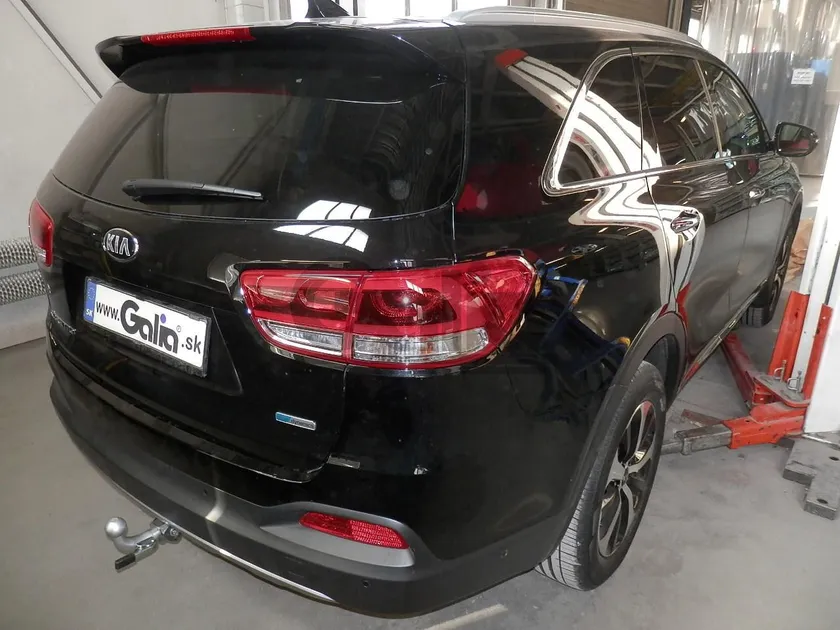 Фаркоп Galia оцинкованный для Kia Sorento II рестайлинг 2012-2020. Быстросъемный крюк. Артикул H091C Фаркоп Galia оцинкованный для Kia Sorento II рестайлинг 2012-2020. Быстросъемный крюк. Артикул H091C