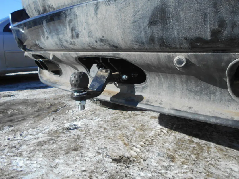 Фаркоп Лидер-Плюс для BMW X5 E53 2000-2006. Артикул B203-AE