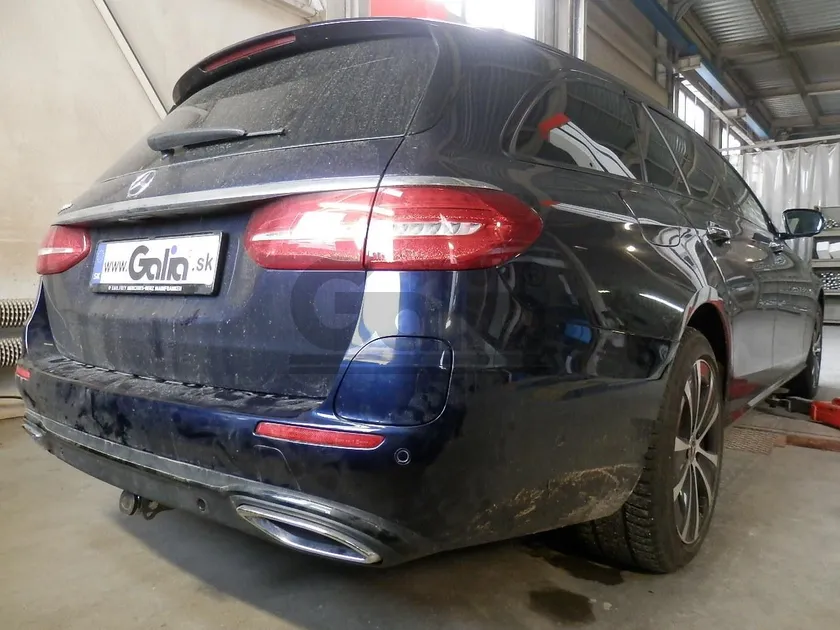 Фаркоп Galia оцинкованный для Mercedes-Benz E-Класс W213, S213 седан/универсал 2016-2023. Артикул M151A Фаркоп Galia оцинкованный для Mercedes-Benz E-Класс W213, S213 седан/универсал 2016-2023. Артикул M151A