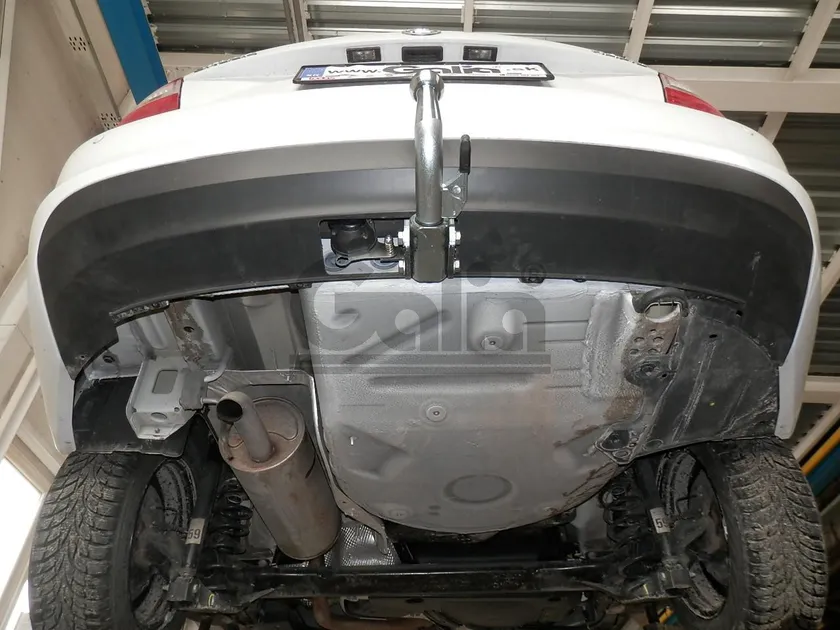 Фаркоп Galia оцинкованный для Skoda Rapid лифтбек 2013-2025. Артикул S104A Фаркоп Galia оцинкованный для Skoda Rapid лифтбек 2013-2025. Артикул S104A