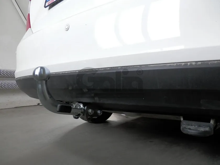 Фаркоп Galia оцинкованный для Skoda Rapid лифтбек 2013-2025. Артикул S104A Фаркоп Galia оцинкованный для Skoda Rapid лифтбек 2013-2025. Артикул S104A