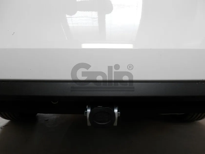 Фаркоп Galia оцинкованный для Skoda Octavia A7 седан, универсал 2013-2020. Быстросъемный крюк. Артикул S105C Фаркоп Galia оцинкованный для Skoda Octavia A7 седан, универсал 2013-2020. Быстросъемный крюк. Артикул S105C