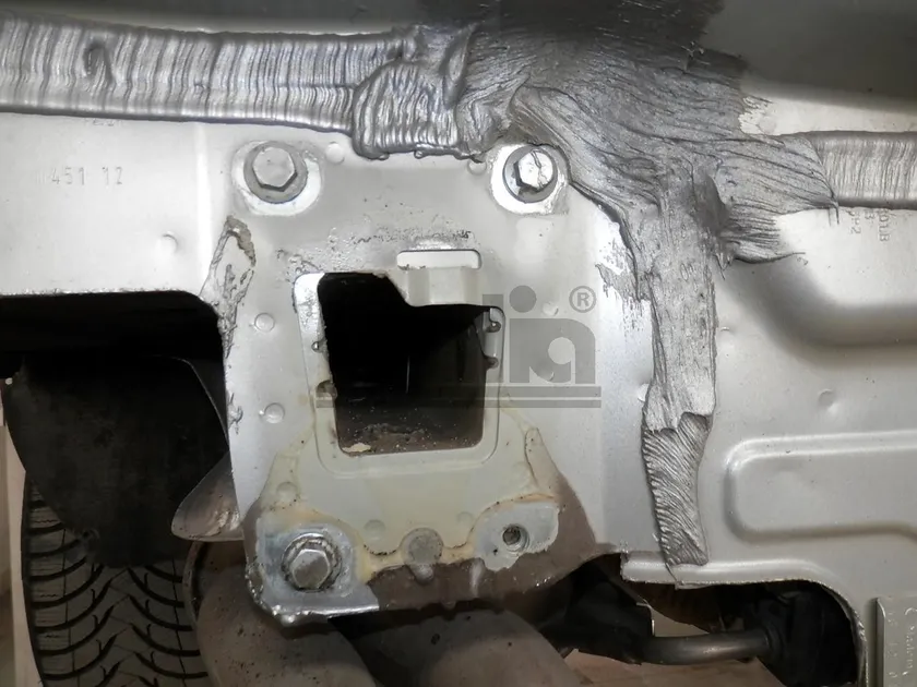 Фаркоп Galia оцинкованный для Skoda Octavia A7 седан, универсал 2013-2020. Быстросъемный крюк. Артикул S105C Фаркоп Galia оцинкованный для Skoda Octavia A7 седан, универсал 2013-2020. Быстросъемный крюк. Артикул S105C