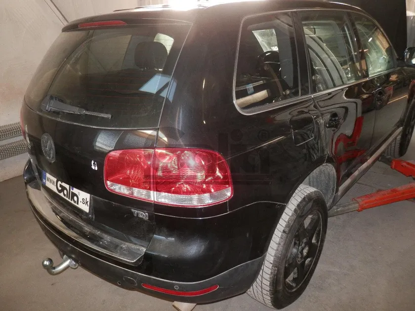 Фаркоп Galia оцинкованный для Volkswagen Touareg I 2002-2010. Быстросъемный крюк. Артикул V052C Фаркоп Galia оцинкованный для Volkswagen Touareg I 2002-2010. Быстросъемный крюк. Артикул V052C