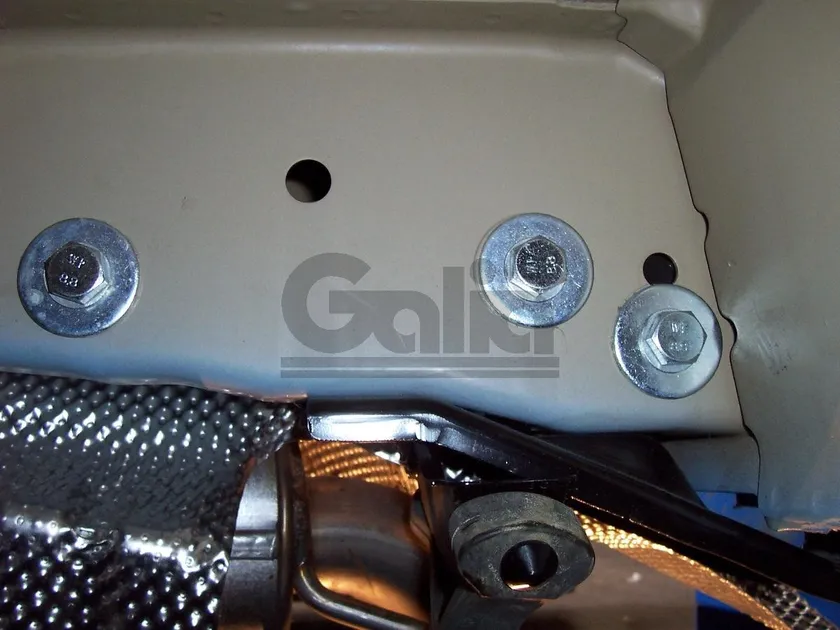 Фаркоп Galia оцинкованный для Volkswagen Multivan T5 (вкл. 4WD) 2003-2015. Артикул V064A Фаркоп Galia оцинкованный для Volkswagen Multivan T5 (вкл. 4WD) 2003-2015. Артикул V064A