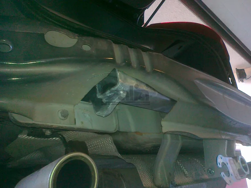 Фаркоп Galia оцинкованный для Volvo S60 II 2010-2018. Артикул V070A Фаркоп Galia оцинкованный для Volvo S60 II 2010-2018. Артикул V070A