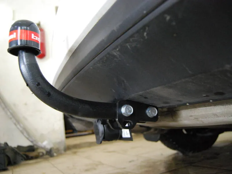 Фаркоп Oris (ранее Bosal) для Volkswagen Jetta VI седан 2010-2018. Артикул 2194-A