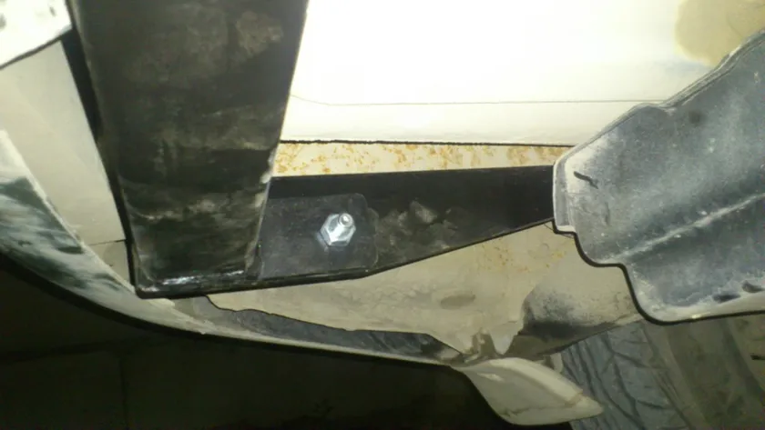 Фаркоп Oris (ранее Bosal) для Toyota Harrier I 1997-2003. Артикул 3042-A Фаркоп Oris (ранее Bosal) для Toyota Harrier I 1997-2003. Артикул 3042-A