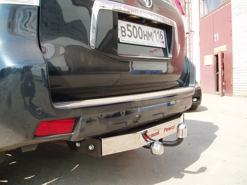 Фаркоп Oris (ранее Bosal) для Toyota Land Cruiser Prado 150 2009-2025. (с декор. пластиной). Артикул 3063-ABP Фаркоп Oris (ранее Bosal) для Toyota Land Cruiser Prado 150 2009-2025. (с декор. пластиной). Артикул 3063-ABP