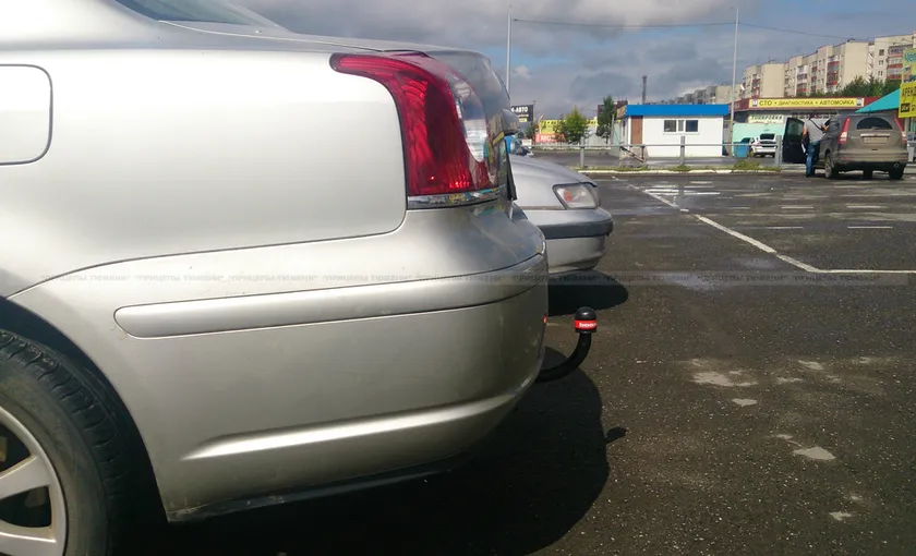 Фаркоп Oris (ранее Bosal) для Toyota Avensis седан 2003-2009. Артикул 3077-A Фаркоп Oris (ранее Bosal) для Toyota Avensis седан 2003-2009. Артикул 3077-A