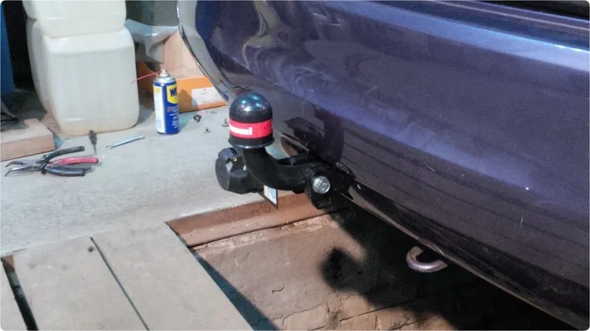 Фаркоп Oris (ранее Bosal) для Ford Fiesta V хэтчбек 2002-2008. Артикул 3945-A Фаркоп Oris (ранее Bosal) для Ford Fiesta V хэтчбек 2002-2008. Артикул 3945-A