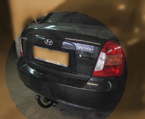 Фаркоп Oris (ранее Bosal) для Hyundai Verna хэтчбек, седан 2006-2009. Артикул 4239-A