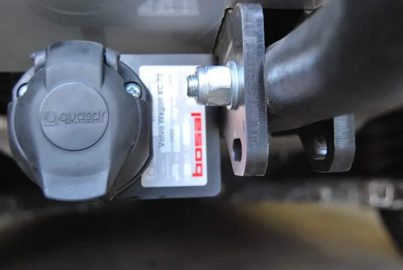 Фаркоп Oris (ранее Bosal) для Volvo XC60 I 2008-2017. Артикул 7011-A Фаркоп Oris (ранее Bosal) для Volvo XC60 I 2008-2017. Артикул 7011-A