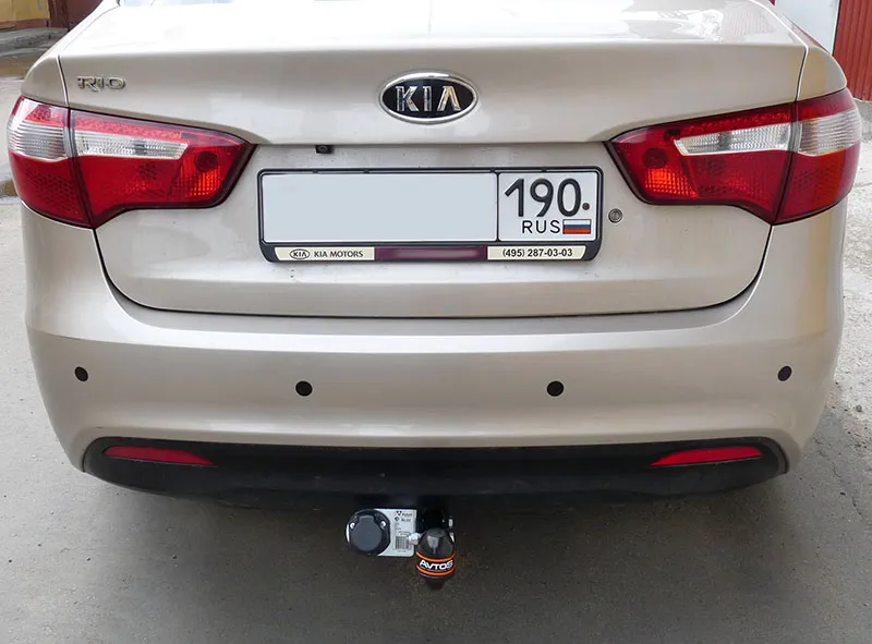 Фаркоп AvtoS для Kia Rio III седан 2011-2017. Артикул KI 22