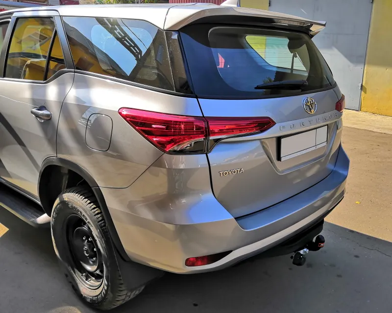 Фаркоп AvtoS для Toyota Fortuner II 2018-2025. Фланцевое крепление. Артикул TY 46