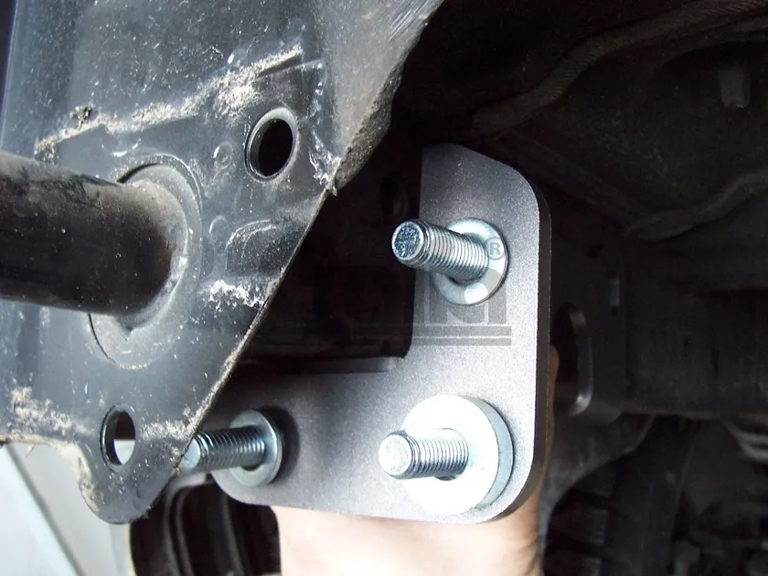 Фаркоп Galia оцинкованный для Kia Sorento II 2009-2012. Артикул H069A Фаркоп Galia оцинкованный для Kia Sorento II 2009-2012. Артикул H069A