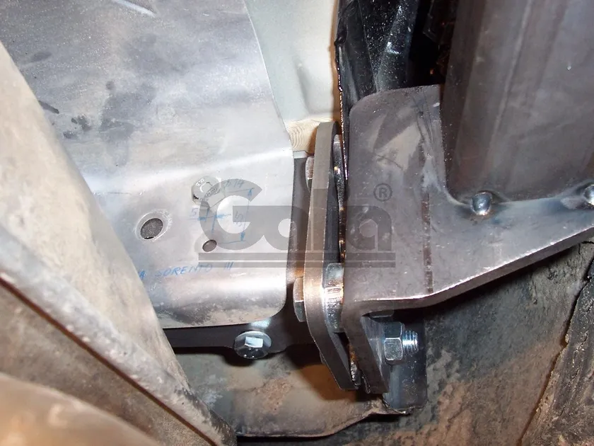 Фаркоп Galia оцинкованный для Kia Sorento II 2009-2012. Артикул H069A Фаркоп Galia оцинкованный для Kia Sorento II 2009-2012. Артикул H069A