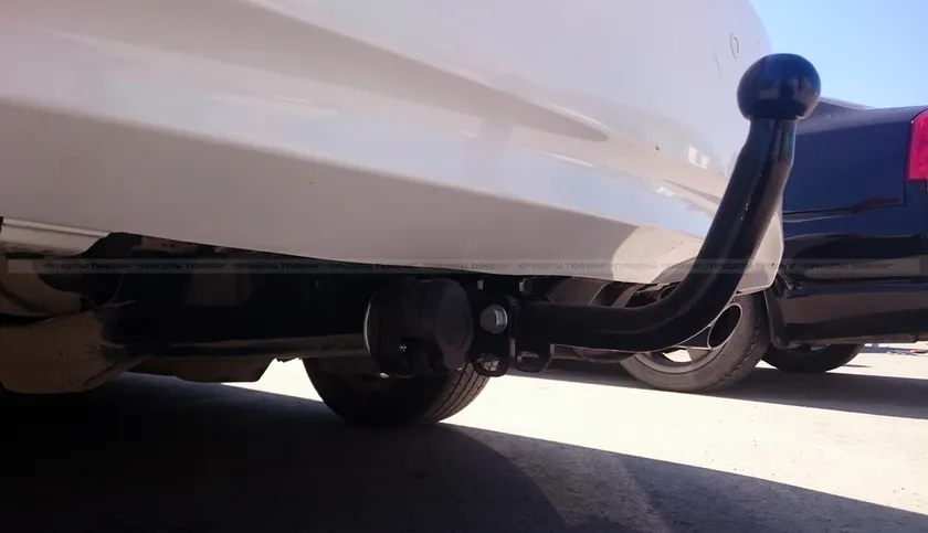 Фаркоп Лидер-Плюс для Toyota Camry 50, 55 (V50, V55, XV50, XV55) седан 2011-2018. Артикул T106-A Фаркоп Лидер-Плюс для Toyota Camry 50, 55 (V50, V55, XV50, XV55) седан 2011-2018. Артикул T106-A