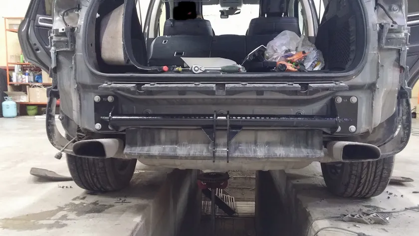 Фаркоп Лидер-Плюс для Volkswagen Touareg I 2002-2010. Артикул V124-A Фаркоп Лидер-Плюс для Volkswagen Touareg I 2002-2010. Артикул V124-A