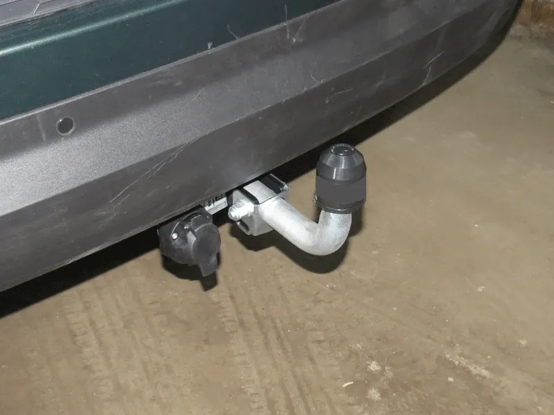 Фаркоп ZincaR оцинкованный для Volkswagen Tiguan II 2017-2025. Оцинкованный шар. Артикул ZV101A