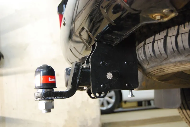 Фаркоп Oris (ранее Bosal) для Lexus LX 570 2007-2025. Артикул 3010-E