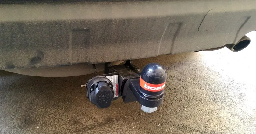 Фаркоп Oris (ранее Bosal) для Citroen C-Crosser 2007-2013. Быстросъемный крюк под американский квадрат. Артикул 4165-E Фаркоп Oris (ранее Bosal) для Citroen C-Crosser 2007-2013. Быстросъемный крюк под американский квадрат. Артикул 4165-E