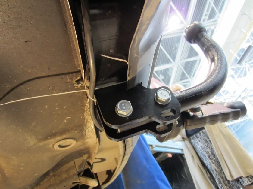 Фаркоп Oris (ранее Bosal) для Nissan Juke I рестайлинг 4WD 2014-2019. Артикул 4372-A Фаркоп Oris (ранее Bosal) для Nissan Juke I рестайлинг 4WD 2014-2019. Артикул 4372-A