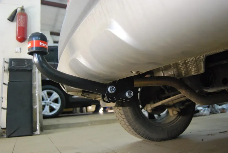 Фаркоп Oris (ранее Bosal) для Renault Kaptur 2016-2025 4х4. Артикул 4374-A