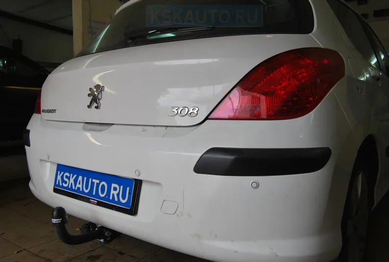 Фаркоп AvtoS для Peugeot 308 I хетчбек 3/5 дверей 2008-2013. Артикул PE 02 Фаркоп AvtoS для Peugeot 308 I хетчбек 3/5 дверей 2008-2013. Артикул PE 02