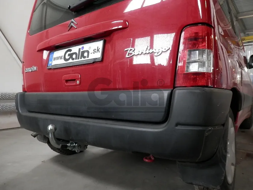 Фаркоп Galia оцинкованный для Citroen Berlingo I (дл. базы 2690/2693мм) 1996-2008. Артикул C043A Фаркоп Galia оцинкованный для Citroen Berlingo I (дл. базы 2690/2693мм) 1996-2008. Артикул C043A