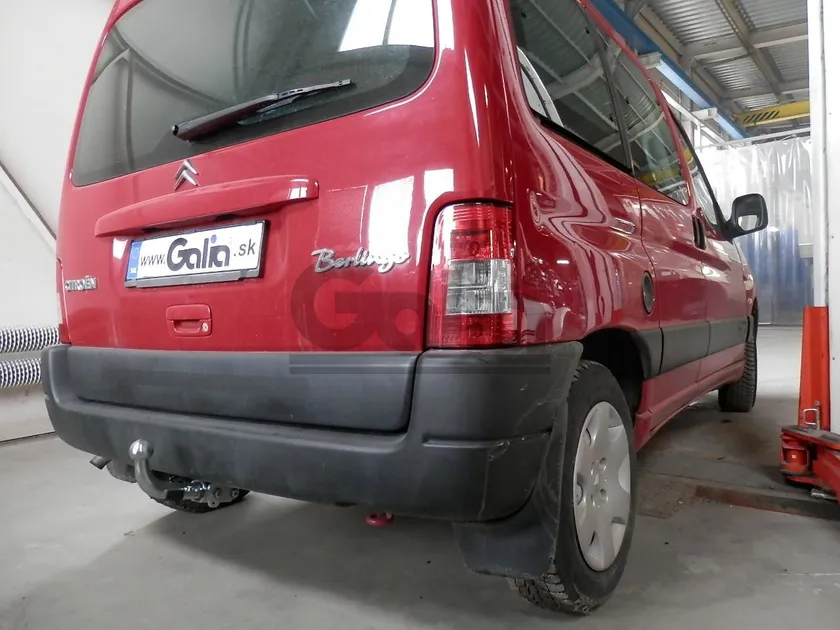 Фаркоп Galia оцинкованный для Citroen Berlingo I (дл. базы 2690/2693мм) 1996-2008. Артикул C043A Фаркоп Galia оцинкованный для Citroen Berlingo I (дл. базы 2690/2693мм) 1996-2008. Артикул C043A