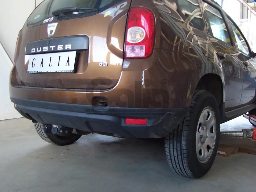 Фаркоп Galia оцинкованный для Renault Duster 2/4WD I рестайлинг 2015-2020. Быстросъемный крюк. Артикул D041C Фаркоп Galia оцинкованный для Renault Duster 2/4WD I рестайлинг 2015-2020. Быстросъемный крюк. Артикул D041C