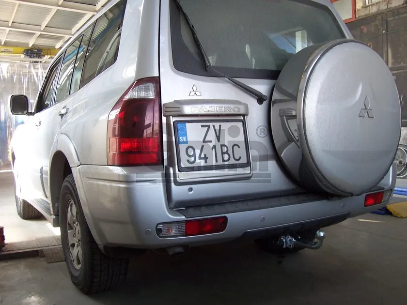 Фаркоп Galia оцинкованный для Mitsubishi Pajero III V7 3/5-дв. 2000-2006. Артикул M082A Фаркоп Galia оцинкованный для Mitsubishi Pajero III V7 3/5-дв. 2000-2006. Артикул M082A