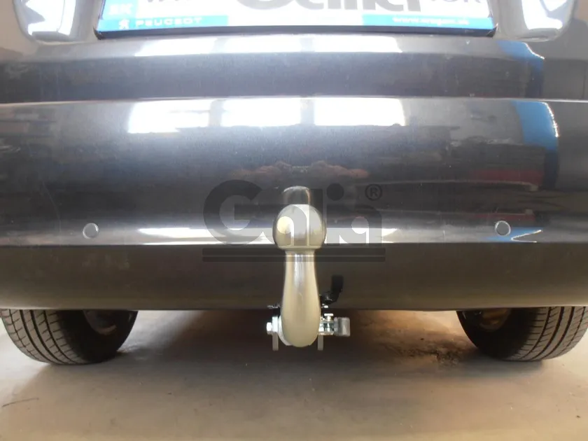 Фаркоп Galia оцинкованный для Peugeot 508 универсал 2011-2025. Быстросъемный крюк. Артикул P044C Фаркоп Galia оцинкованный для Peugeot 508 универсал 2011-2025. Быстросъемный крюк. Артикул P044C