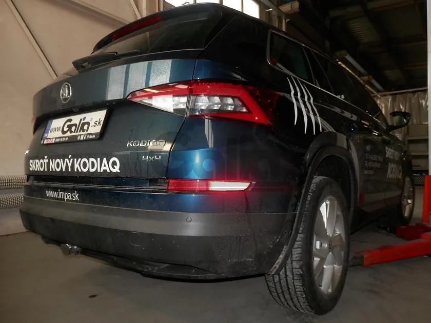 Фаркоп Galia оцинкованный для Skoda Kodiaq 2WD, 4WD 2017-2025. Быстросъемный крюк. Артикул S120C Фаркоп Galia оцинкованный для Skoda Kodiaq 2WD, 4WD 2017-2025. Быстросъемный крюк. Артикул S120C