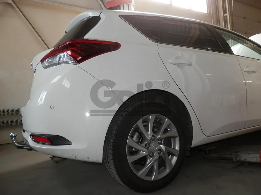 Фаркоп Galia оцинкованный для Toyota Auris II хэтчбек 2012-2018. Артикул T056A Фаркоп Galia оцинкованный для Toyota Auris II хэтчбек 2012-2018. Артикул T056A