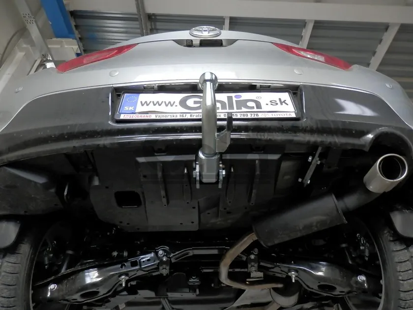 Фаркоп Galia оцинкованный для Toyota Auris II хэтчбек 2012-2018. Артикул T056A Фаркоп Galia оцинкованный для Toyota Auris II хэтчбек 2012-2018. Артикул T056A