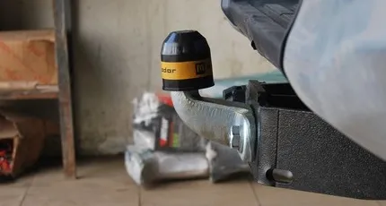 Фаркоп Мотодор для Toyota Land Cruiser Prado 120 2002-2009. Фланцевое крепление. Артикул 92513-F