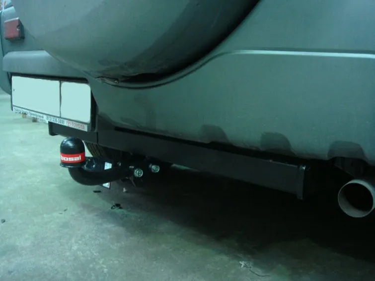 Фаркоп Oris (ранее Bosal) для Toyota RAV4 II 2000-2005. Артикул 3033-A Фаркоп Oris (ранее Bosal) для Toyota RAV4 II 2000-2005. Артикул 3033-A