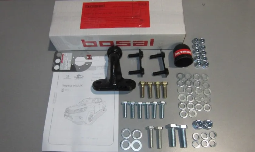 Фаркоп Oris (ранее Bosal) для Toyota Hilux VIII 2015-2025. Фланцевое крепление. Артикул 3093-F Фаркоп Oris (ранее Bosal) для Toyota Hilux VIII 2015-2025. Фланцевое крепление. Артикул 3093-F