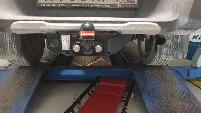 Фаркоп Oris (ранее Bosal) для Toyota Hilux VIII 2015-2025. Фланцевое крепление. Артикул 3093-F Фаркоп Oris (ранее Bosal) для Toyota Hilux VIII 2015-2025. Фланцевое крепление. Артикул 3093-F