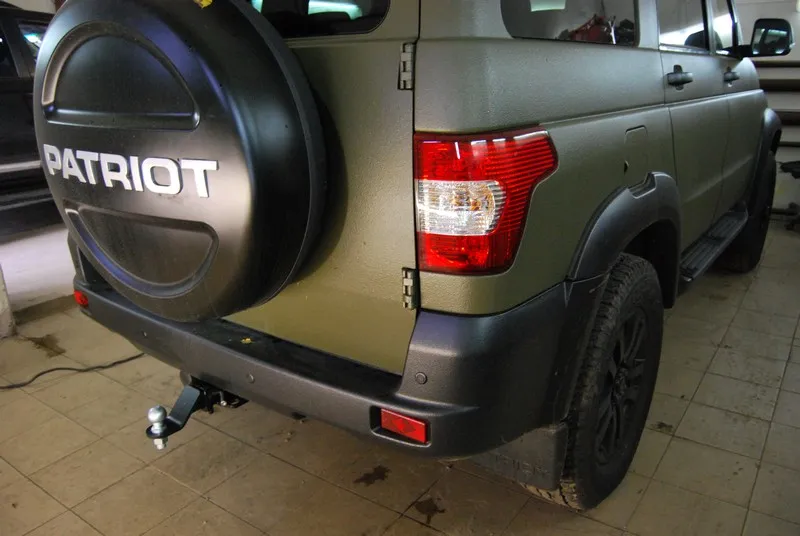 Фаркоп Oris (ранее Bosal) с шаром типа E (под американский квадрат 50х50) для УАЗ Патриот I 2005-2014. Артикул 6509-E