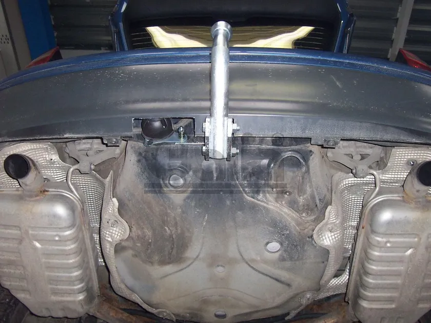 Фаркоп Galia оцинкованный для Audi A4 B6, B7 седан, универсал (вкл. 4WD QUATTRO) 2001-2007. Артикул A036A Фаркоп Galia оцинкованный для Audi A4 B6, B7 седан, универсал (вкл. 4WD QUATTRO) 2001-2007. Артикул A036A