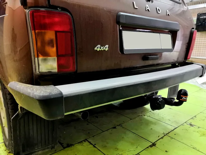 Фаркоп AvtoS (разборный) для ВАЗ 2121, 21213, 4х4 1977-2025. Артикул VAZ-21