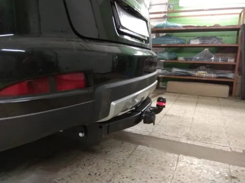 Фаркоп Oris (ранее Bosal) для Geely Emgrand X7 2013-2016. Фланцевое крепление. Артикул 9011-F Фаркоп Oris (ранее Bosal) для Geely Emgrand X7 2013-2016. Фланцевое крепление. Артикул 9011-F